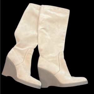 Calvin Klein Solidad suede boots. Cream color 7 medium. NWOT.